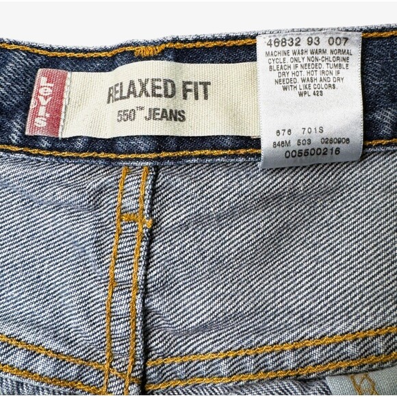 Levis 550 R Tab Jeans Mens 36x32 Relaxed Fit Tapered Leg Vintage Canada 90s Y2K - Picture 6 of 14